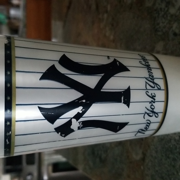 NY Yankees Memorabilia - Picture 8 of 8